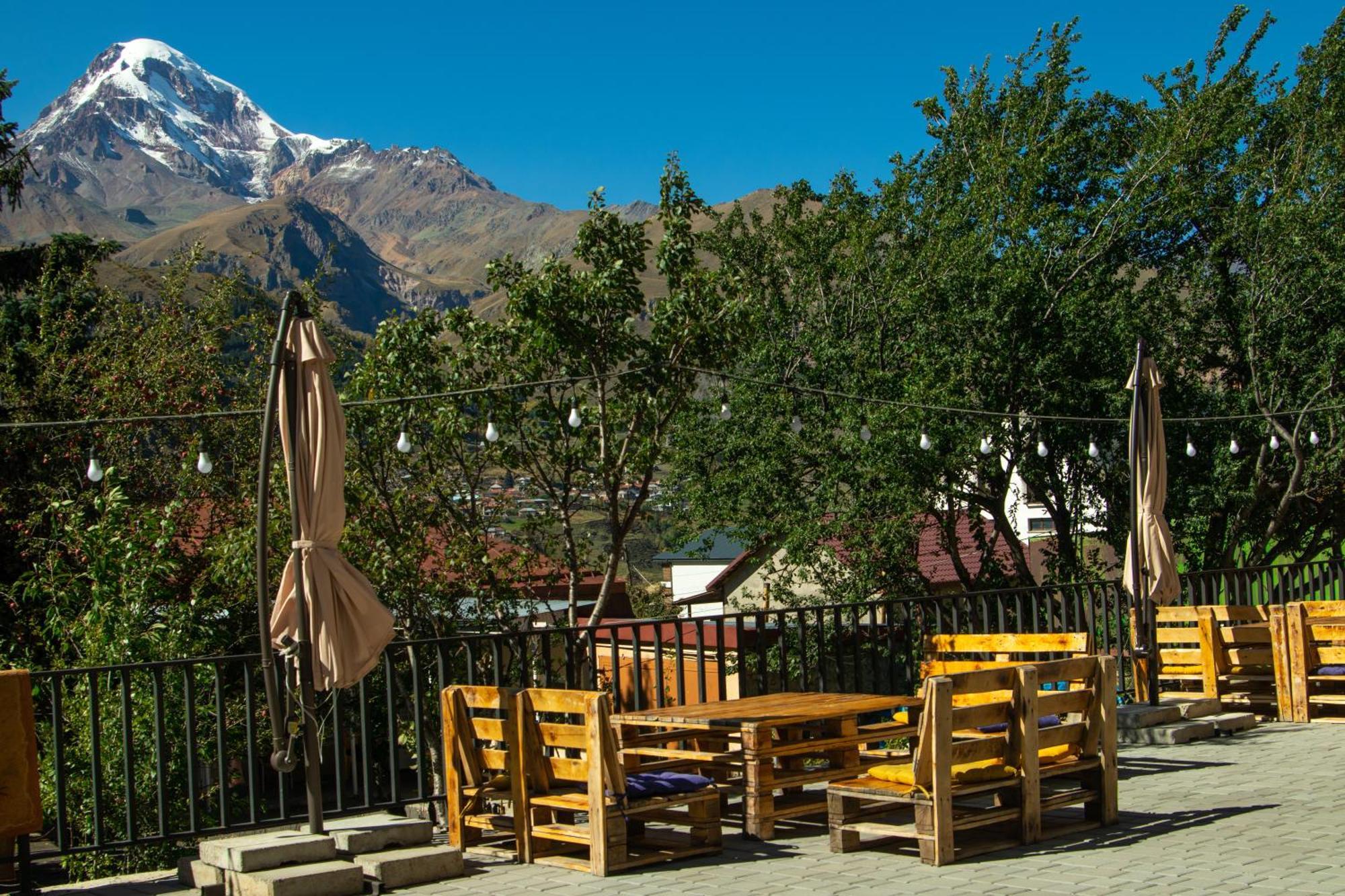 Planet Kazbegi Otel Dış mekan fotoğraf